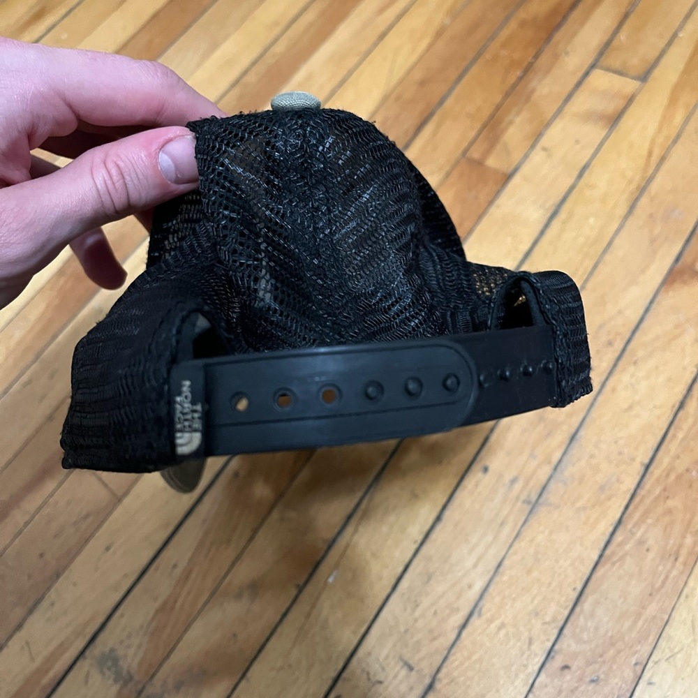 North Face Hat - image 4